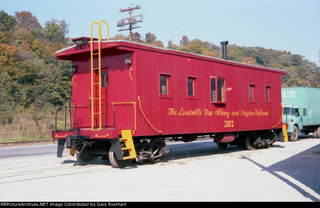 LNAC Caboose #1883 - Louisville, New Albany & Corydon